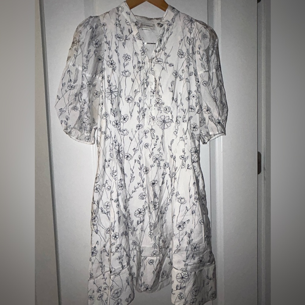 Club Monaco White and Blue Floral Patterned Dress